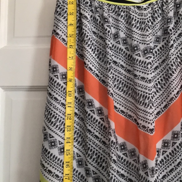 Old Navy Maxi skirt - Picture 6 of 6